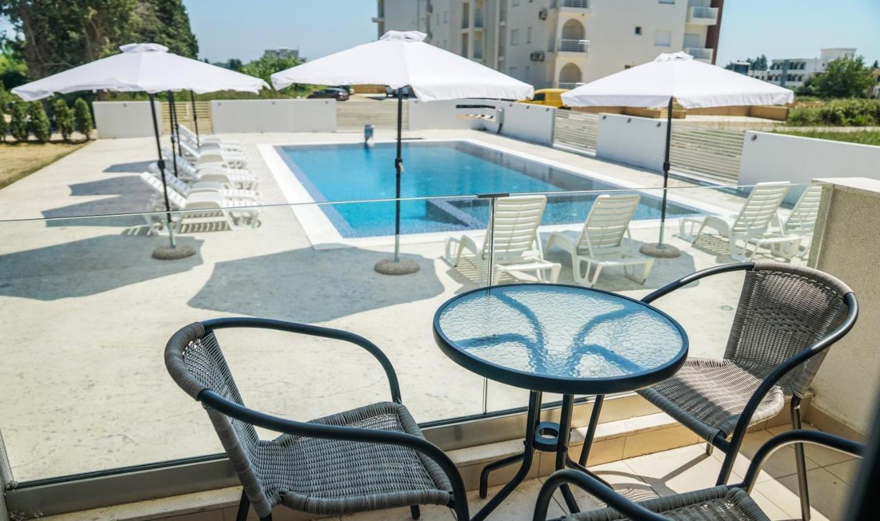 La Dolce Vita Residence Улцинь Екстер'єр фото